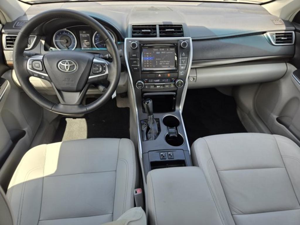 2015 Toyota Camry - $13,995