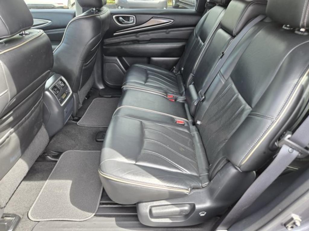 2017 INFINITI QX60 - $13,995
