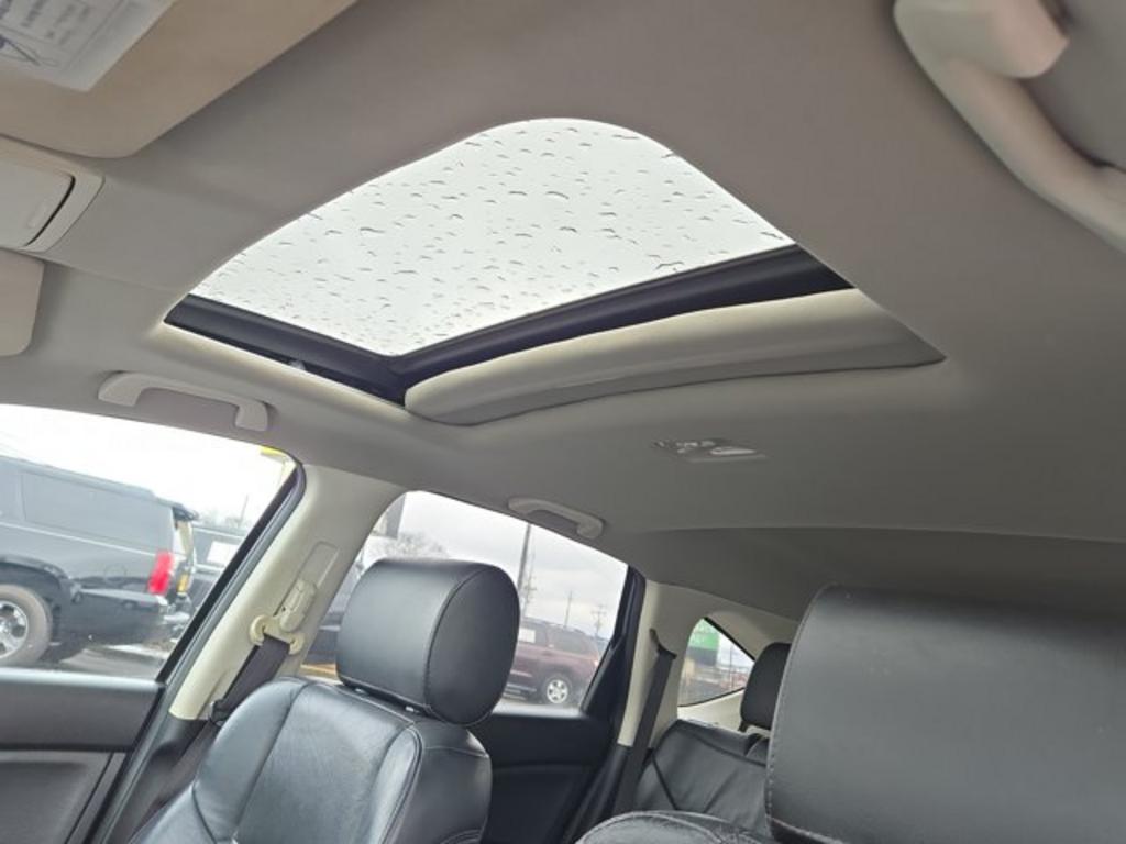 2016 Honda CR-V - $13,995