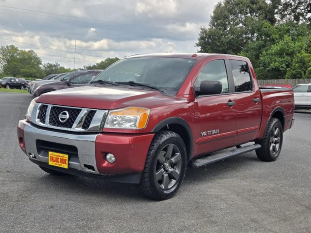 2015 Nissan Titan - $17,995