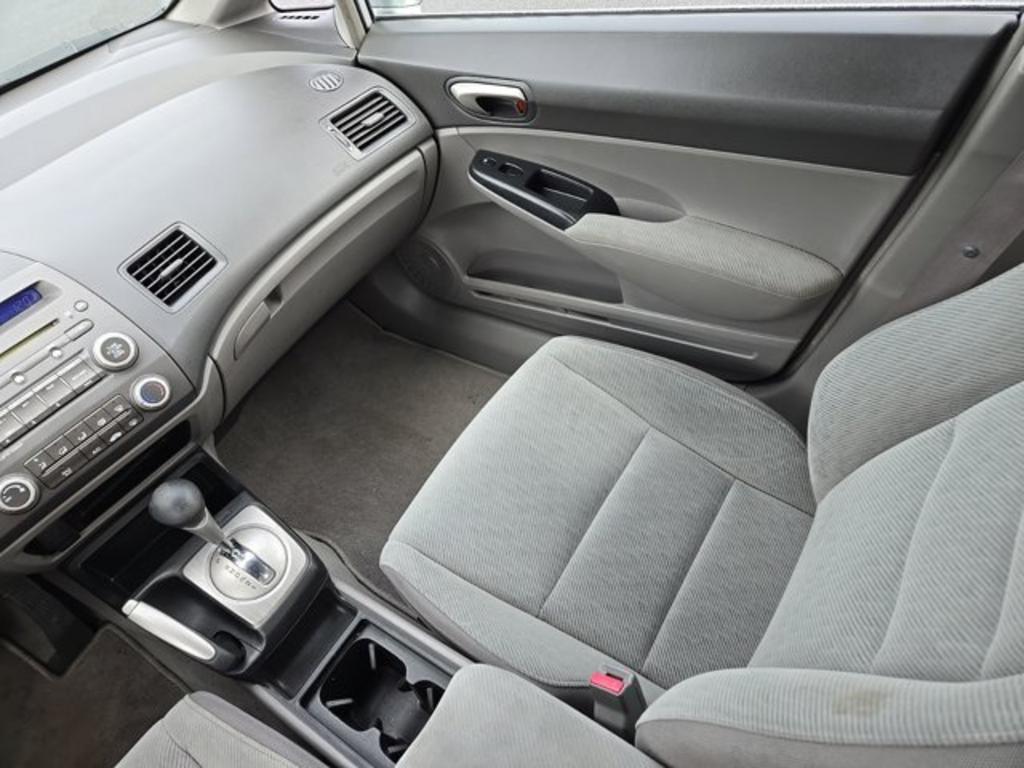 2010 Honda Civic LX photo