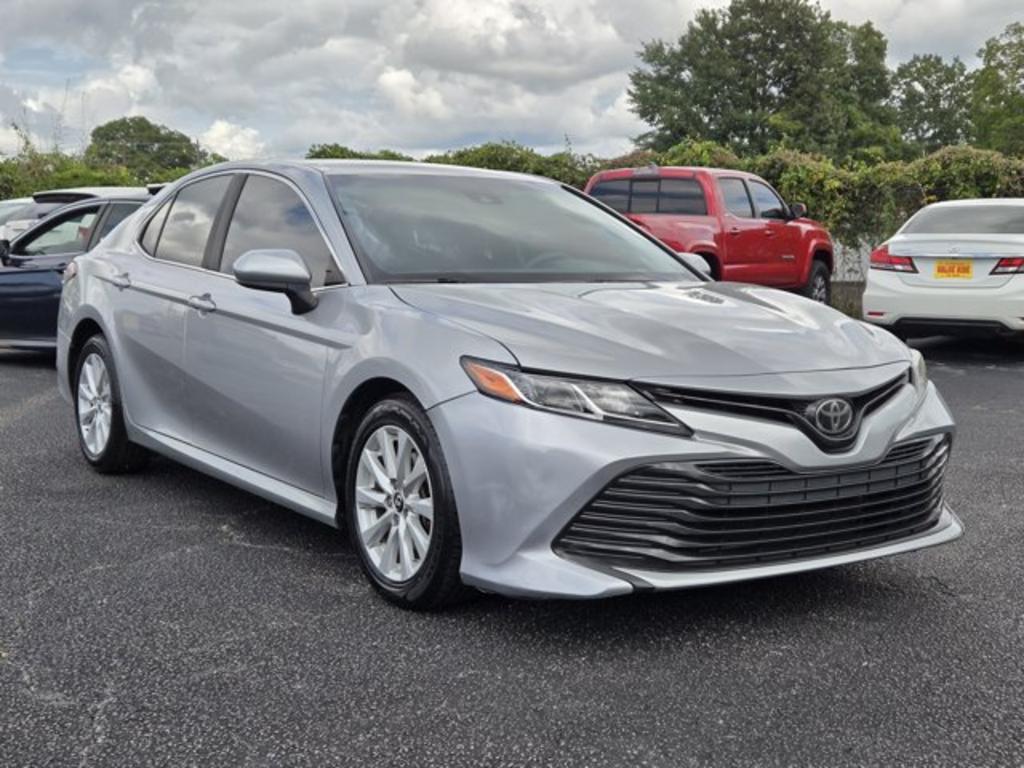 2018 Toyota Camry - $14,995