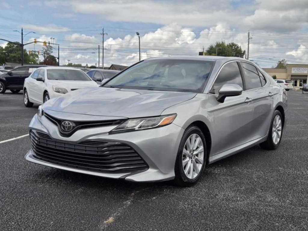 2018 Toyota Camry - $14,995