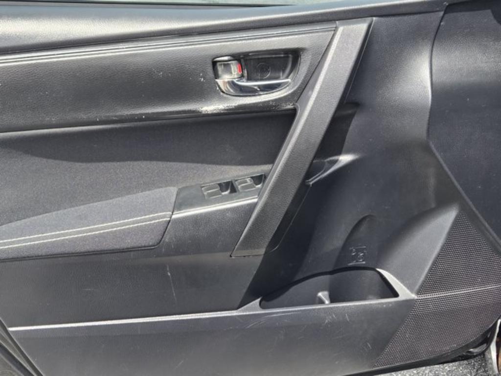 2017 Toyota Corolla - $12,995