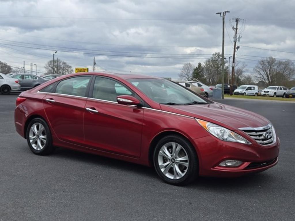 2013 Hyundai Sonata SE photo
