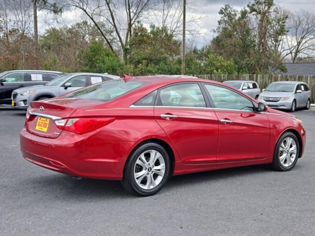 2013 Hyundai Sonata SE photo