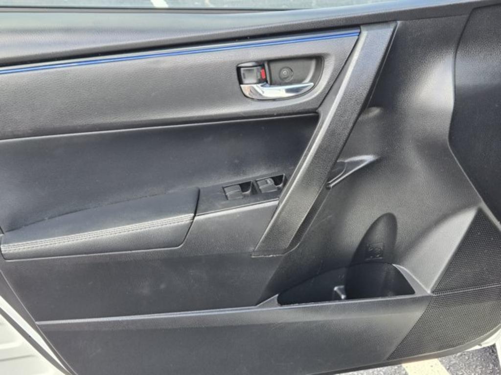 2017 Toyota Corolla - $11,995