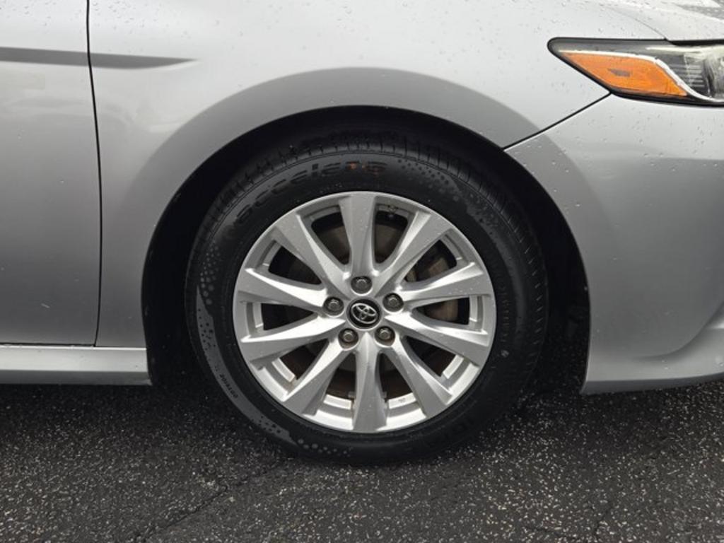 2018 Toyota Camry - $14,995