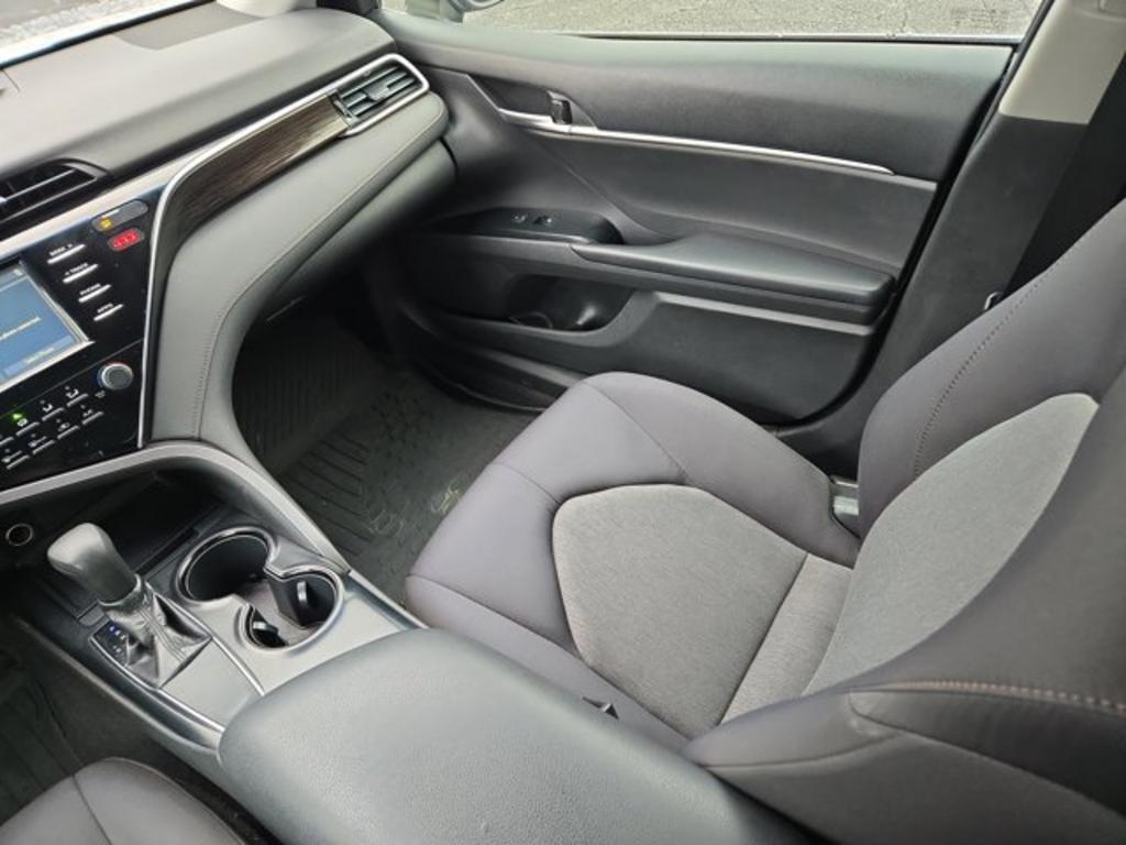 2018 Toyota Camry - $14,995