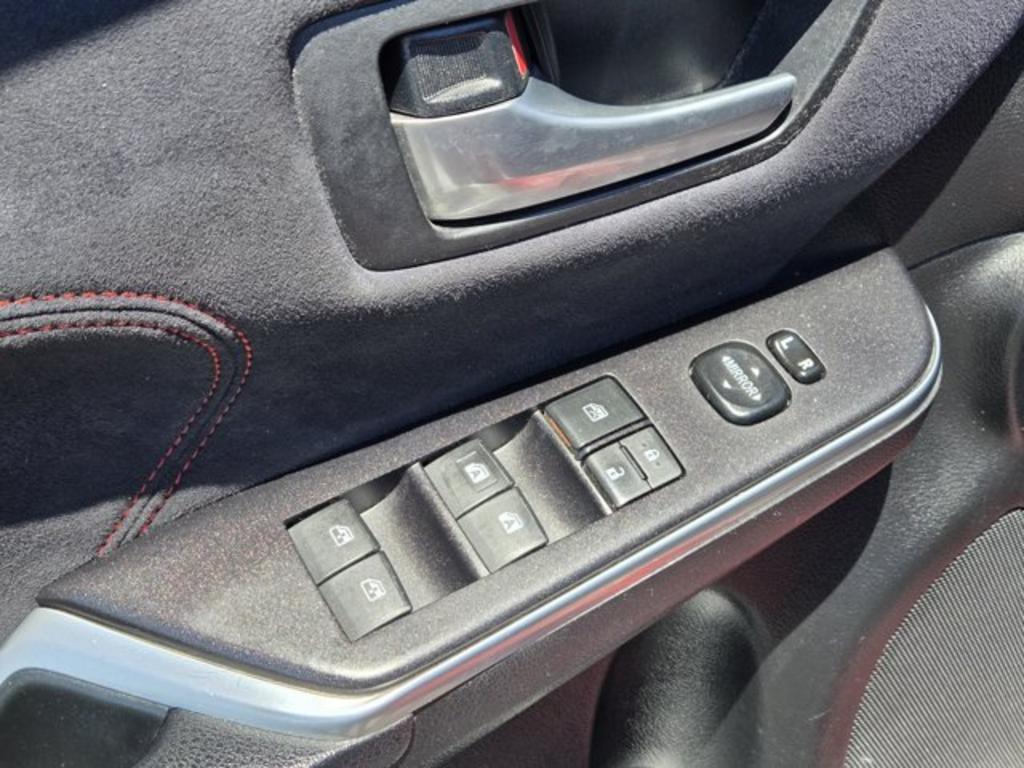 2017 Toyota Camry - $12,995