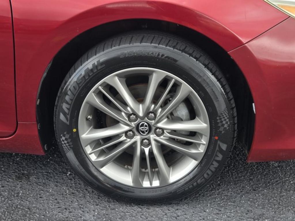 2017 Toyota Camry - $16,995
