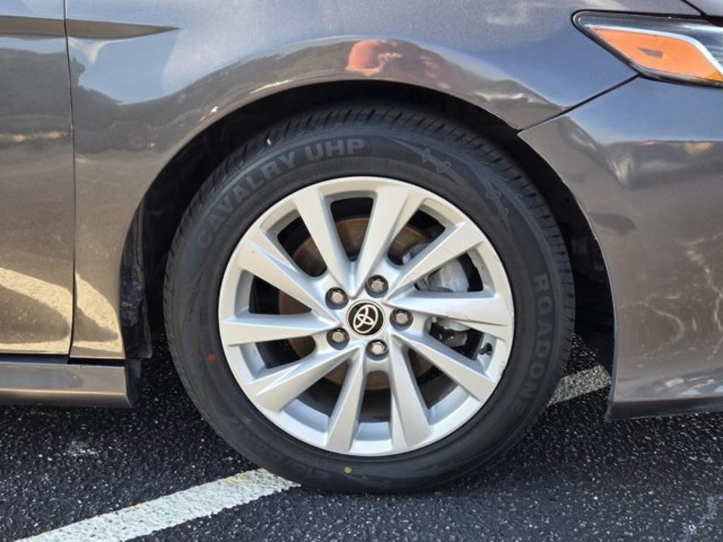 2022 Toyota Camry - $15,995