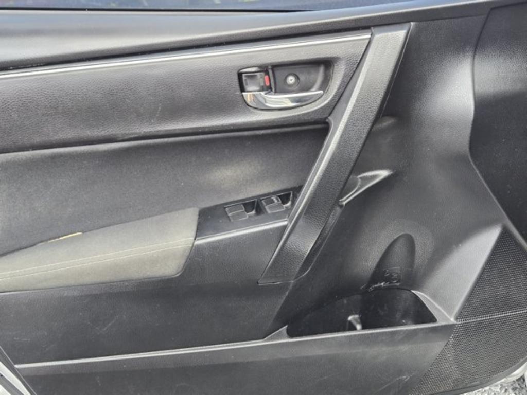 2017 Toyota Corolla - $12,995