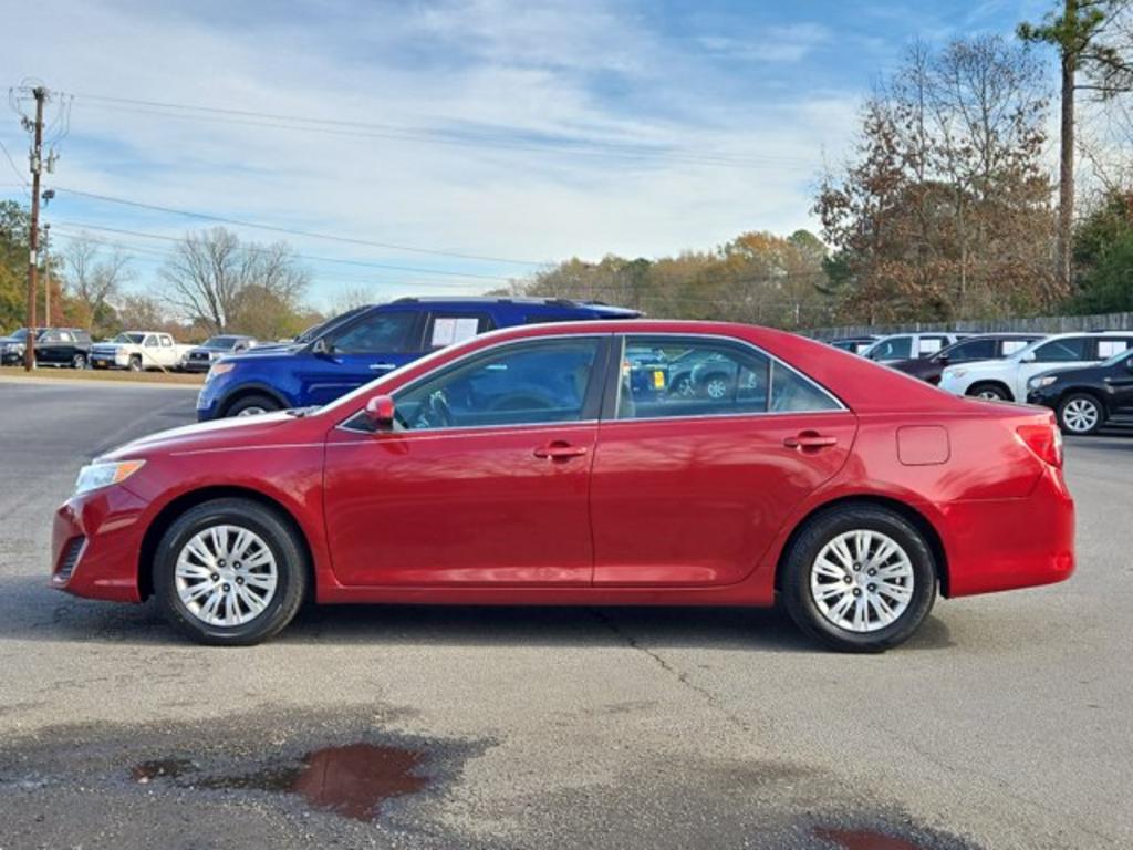 2014 Toyota Camry - $10,995