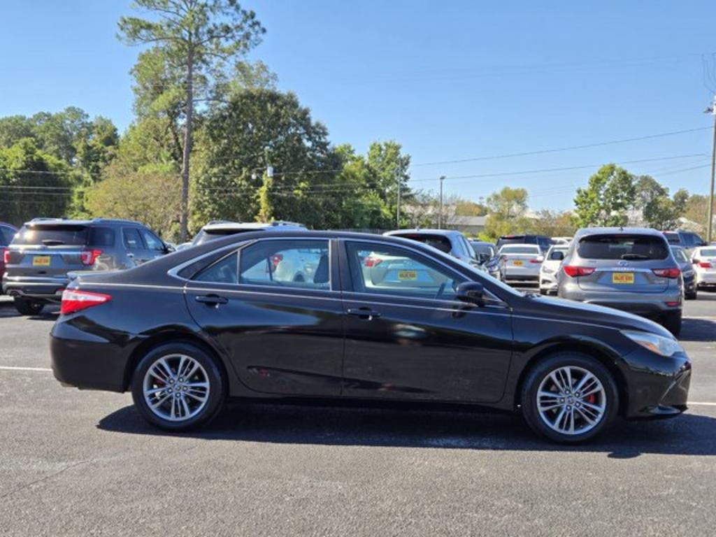 2017 Toyota Camry - $11,995