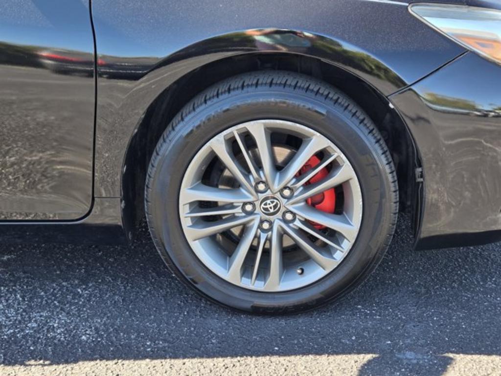 2017 Toyota Camry - $11,995