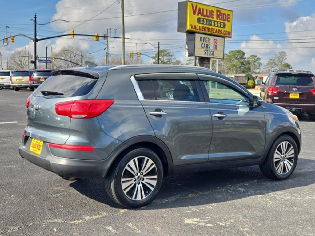 2015 Kia Sportage - $10,995