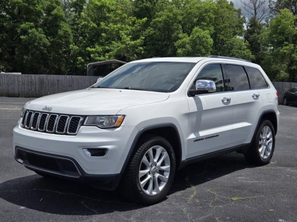 2017 Jeep Cherokee - $12,995