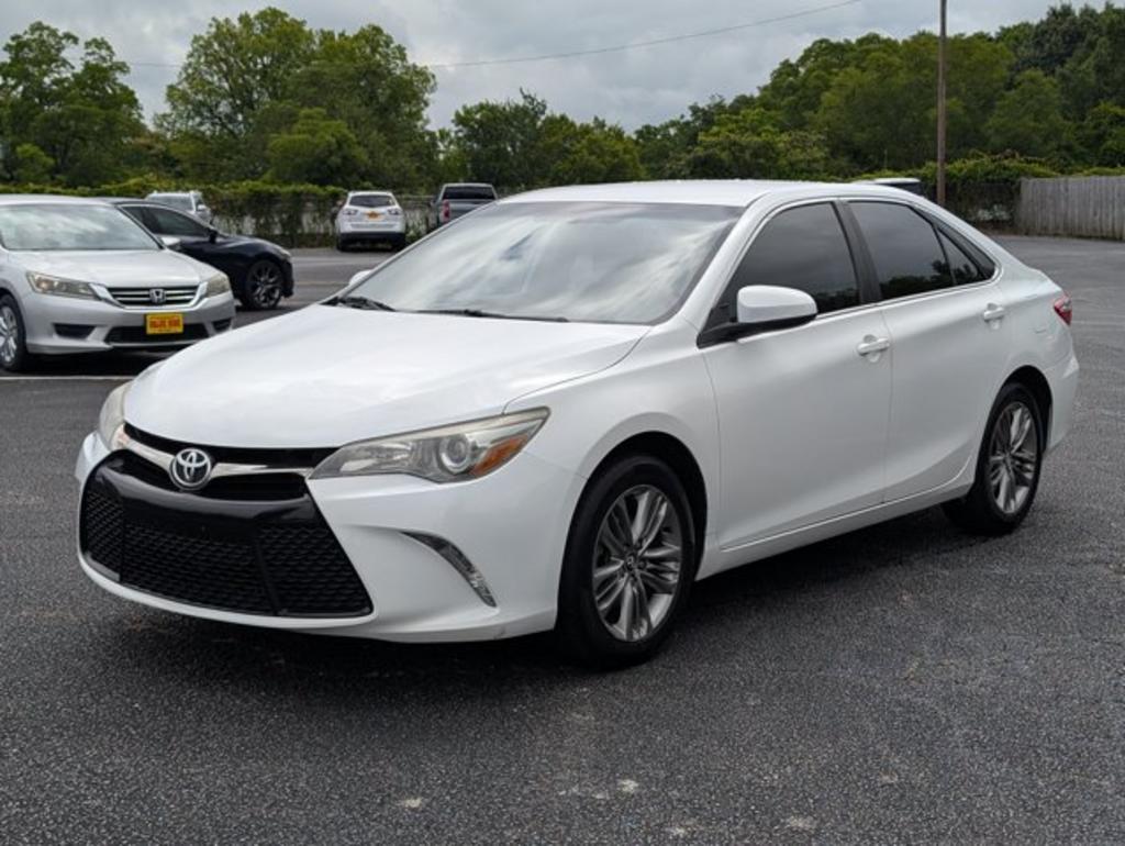 2017 Toyota Camry - $12,995