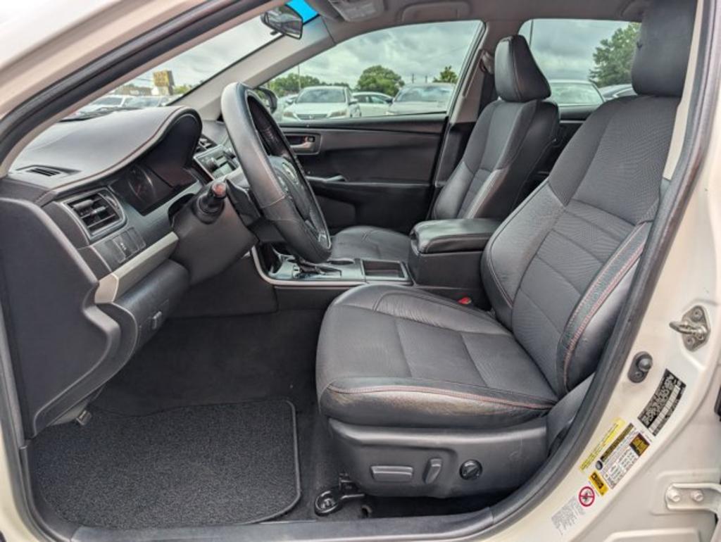 2017 Toyota Camry - $12,995