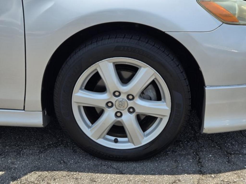 2008 Toyota Camry - $8,995
