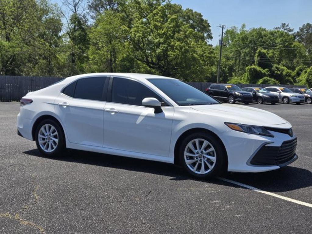 2023 Toyota Camry - $18,995