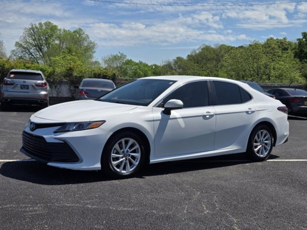 2023 Toyota Camry - $18,995