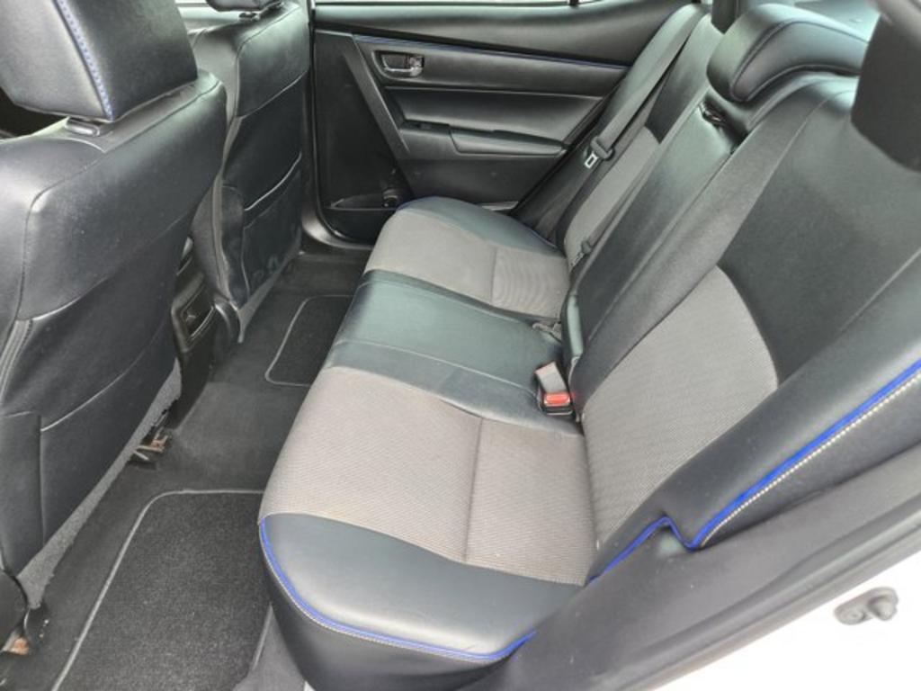 2018 Toyota Corolla - $13,995