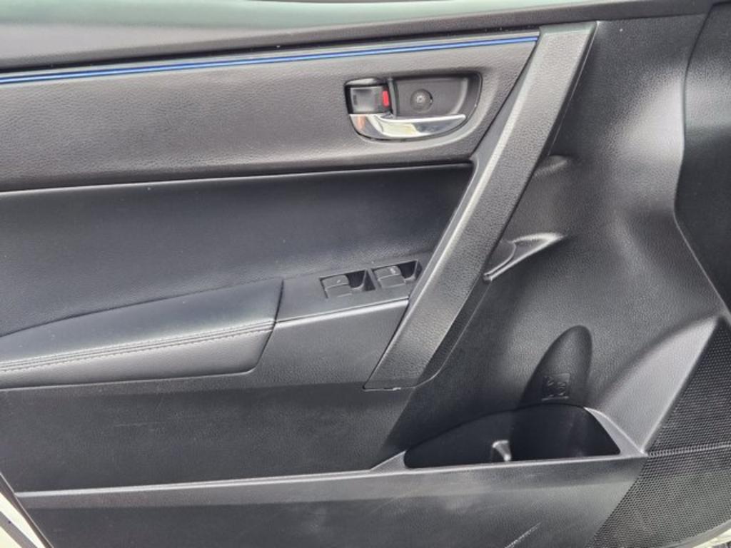 2018 Toyota Corolla - $13,995