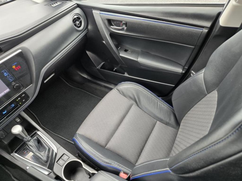 2018 Toyota Corolla - $13,995