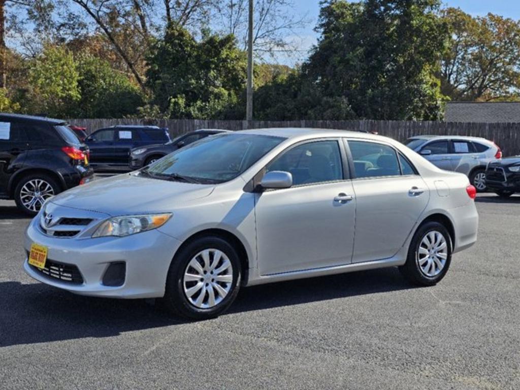 2012 Toyota Corolla L photo