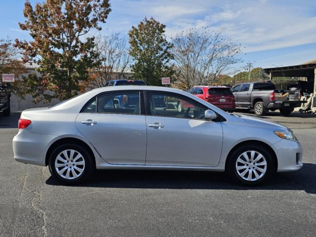2012 Toyota Corolla L photo