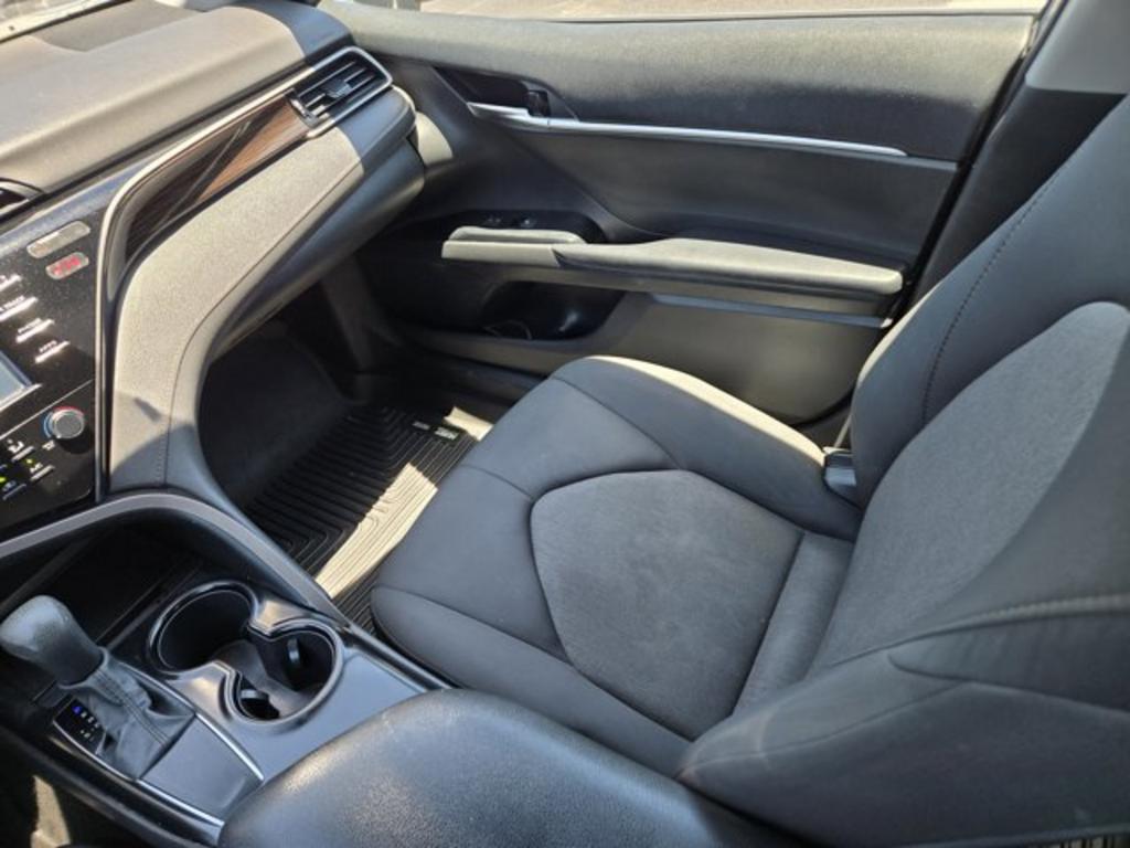 2020 Toyota Camry - $16,995