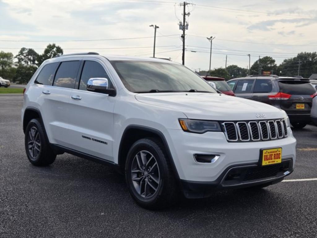 2017 Jeep Cherokee - $12,995