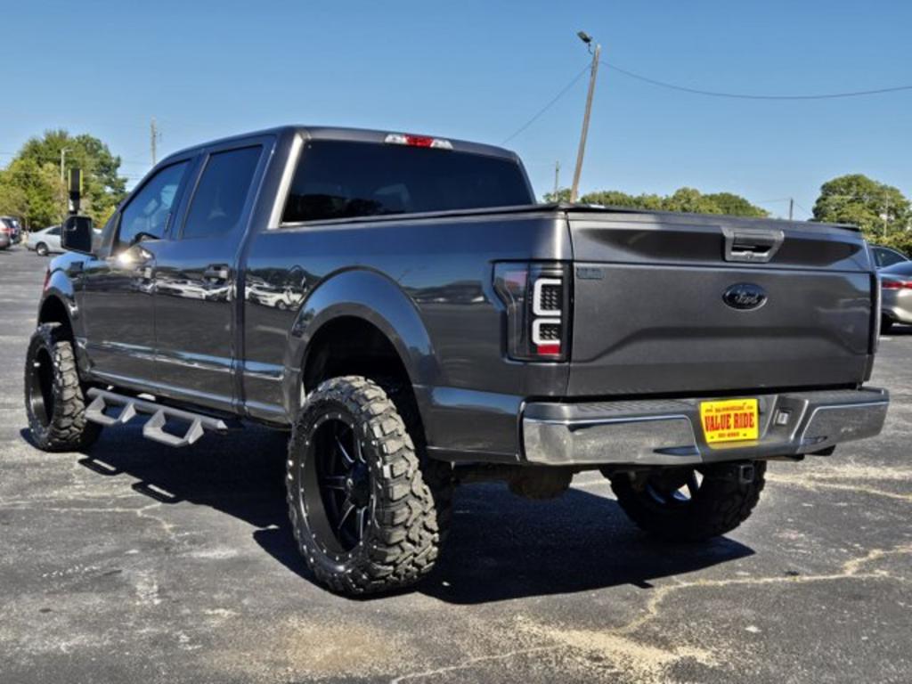 2017 Ford F-150 - $19,995