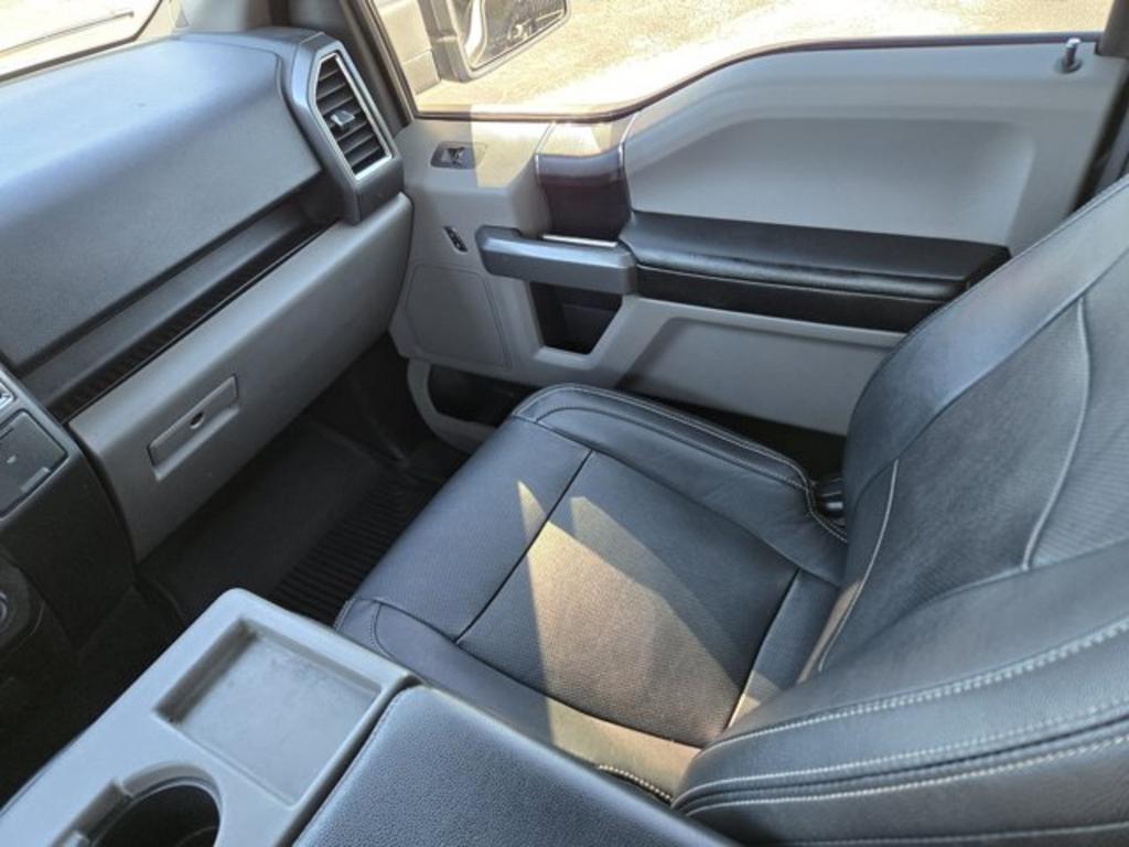 2017 Ford F-150 - $19,995