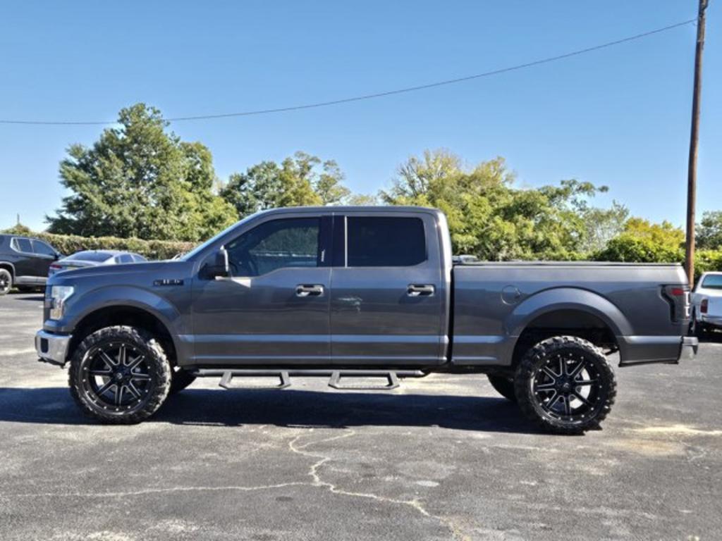 2017 Ford F-150 - $19,995