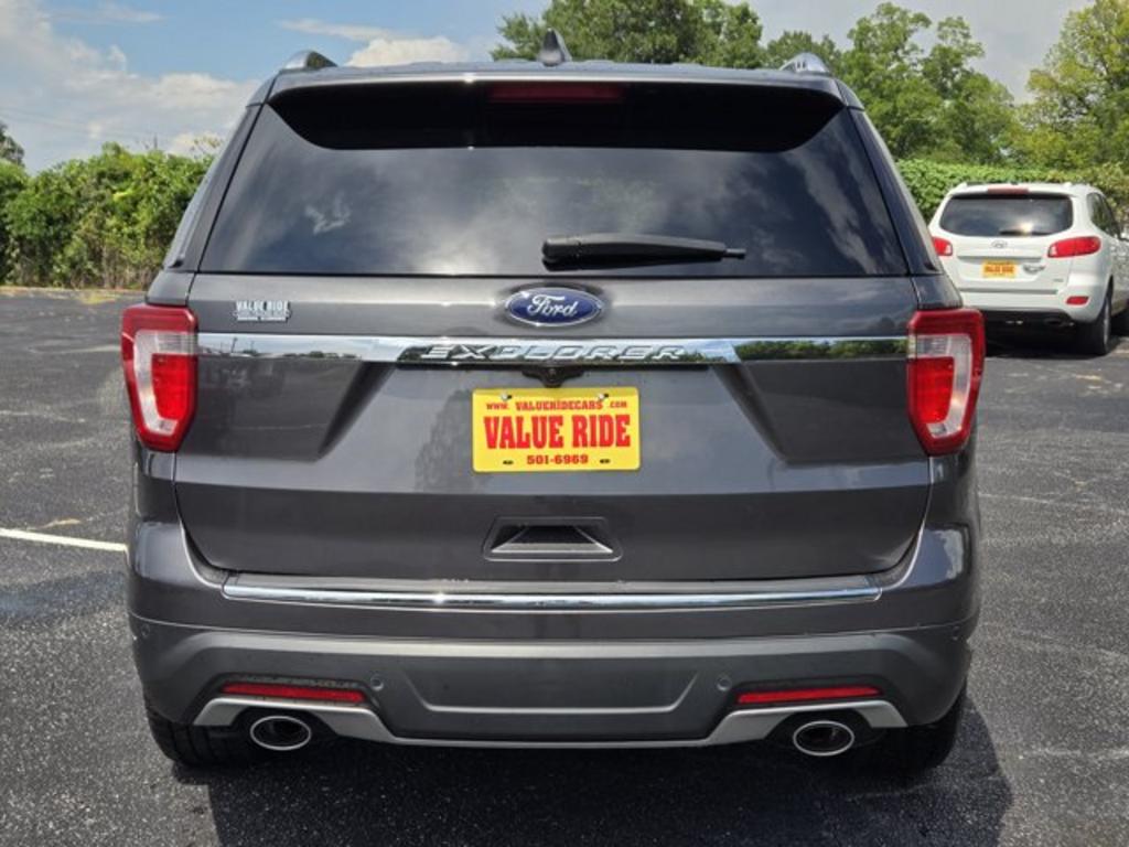2018 Ford Explorer - $13,995