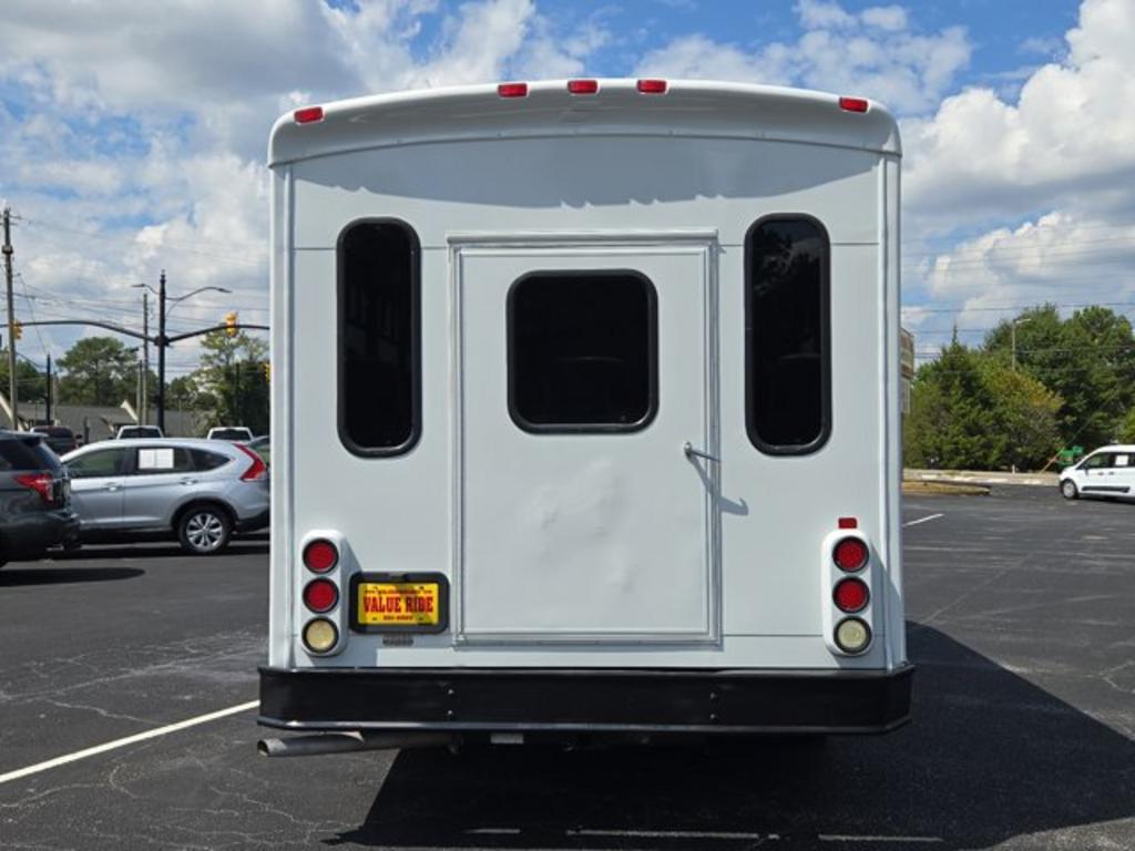 2010 Ford E-450 - $23,995