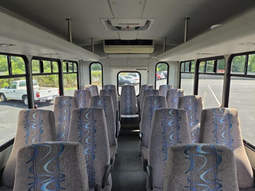 2010 Ford E-450 - $23,995
