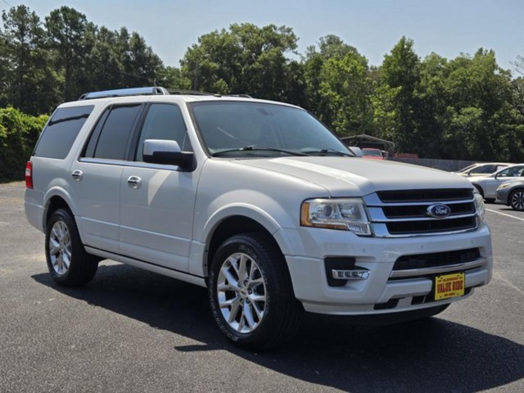 2017 Ford Expedition - $10,995
