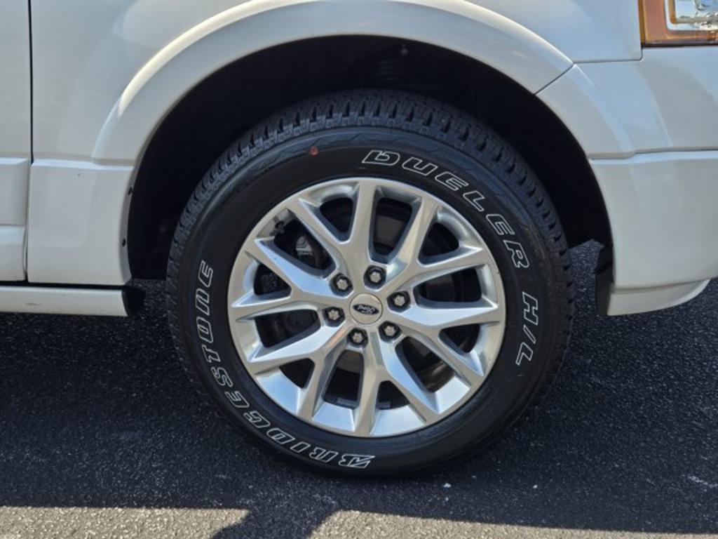 2017 Ford Expedition - $10,995
