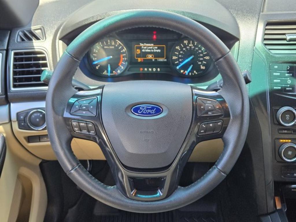 2017 Ford Explorer - $11,995