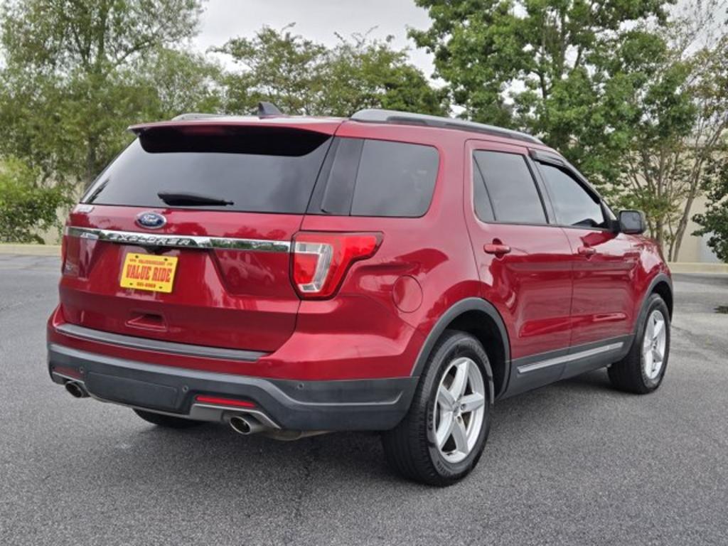 2018 Ford Explorer - $16,995