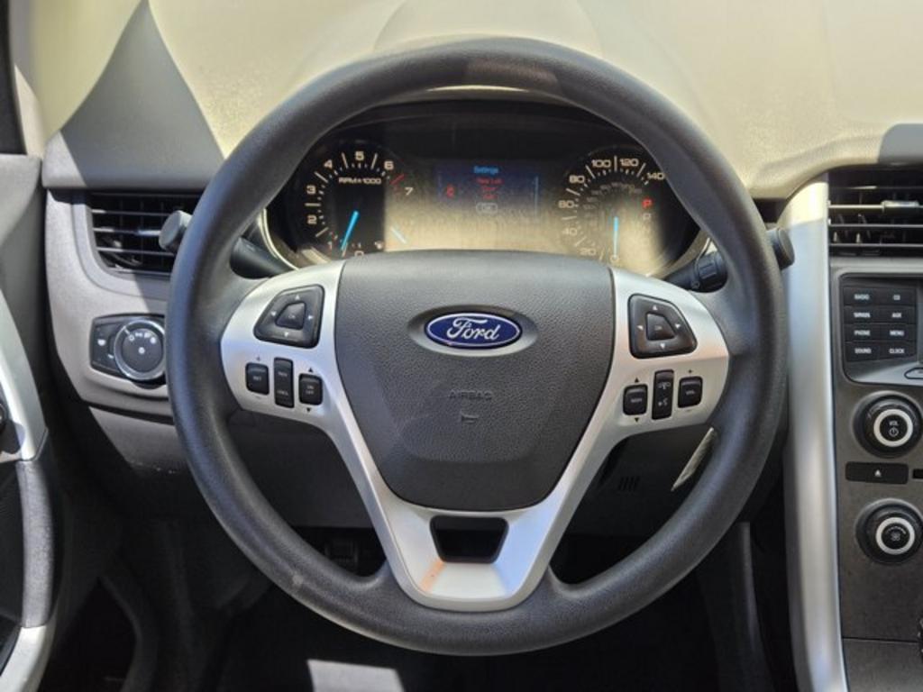 2013 Ford Edge - $10,995