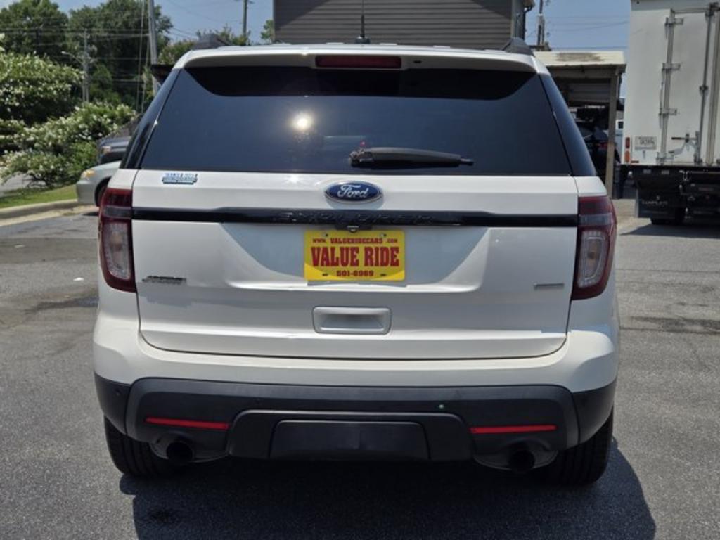2015 Ford Explorer - $12,995