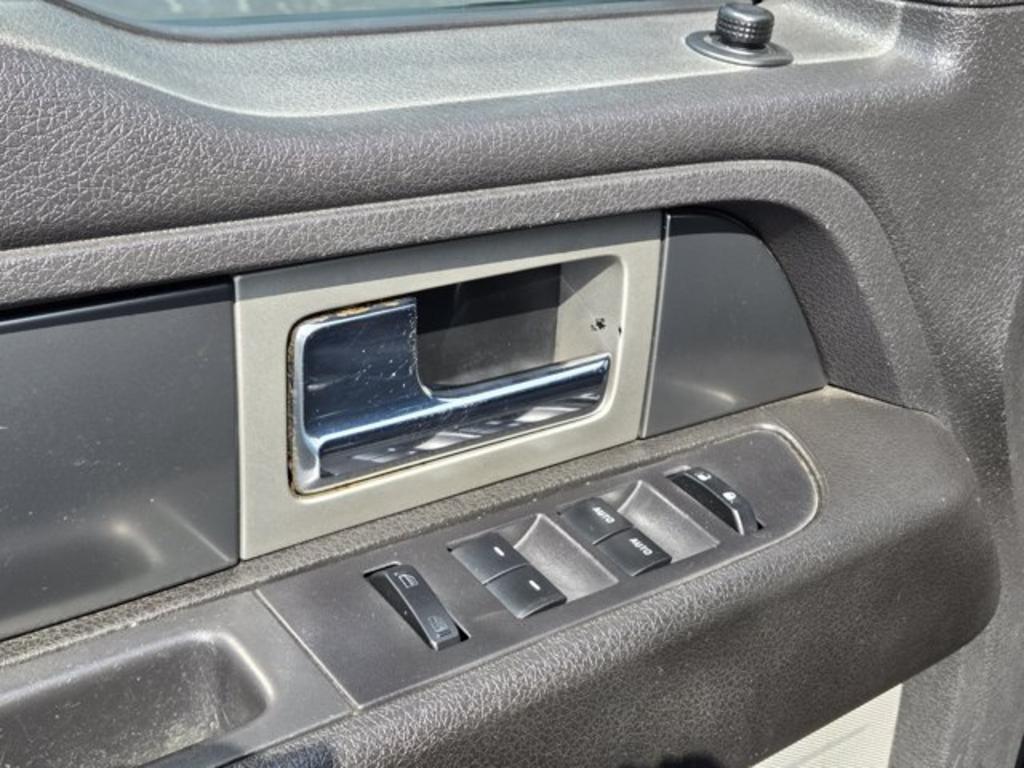 2014 Ford F-150 - $6,900