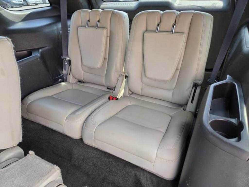 2013 Ford Explorer - $12,995