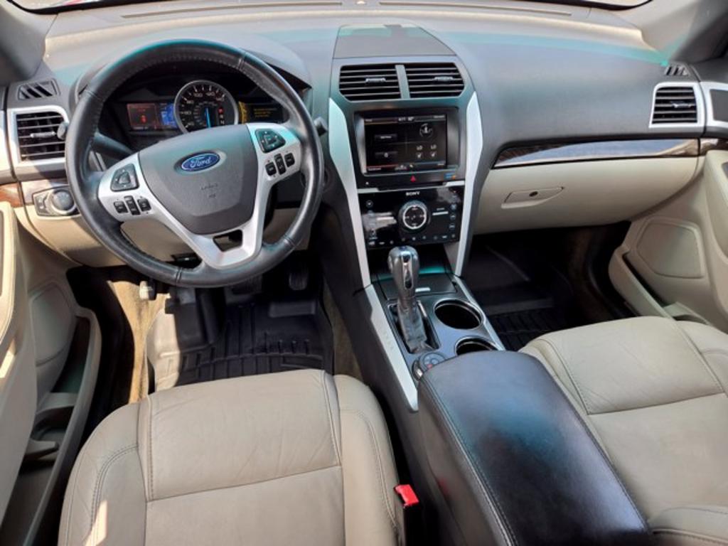 2013 Ford Explorer - $12,995