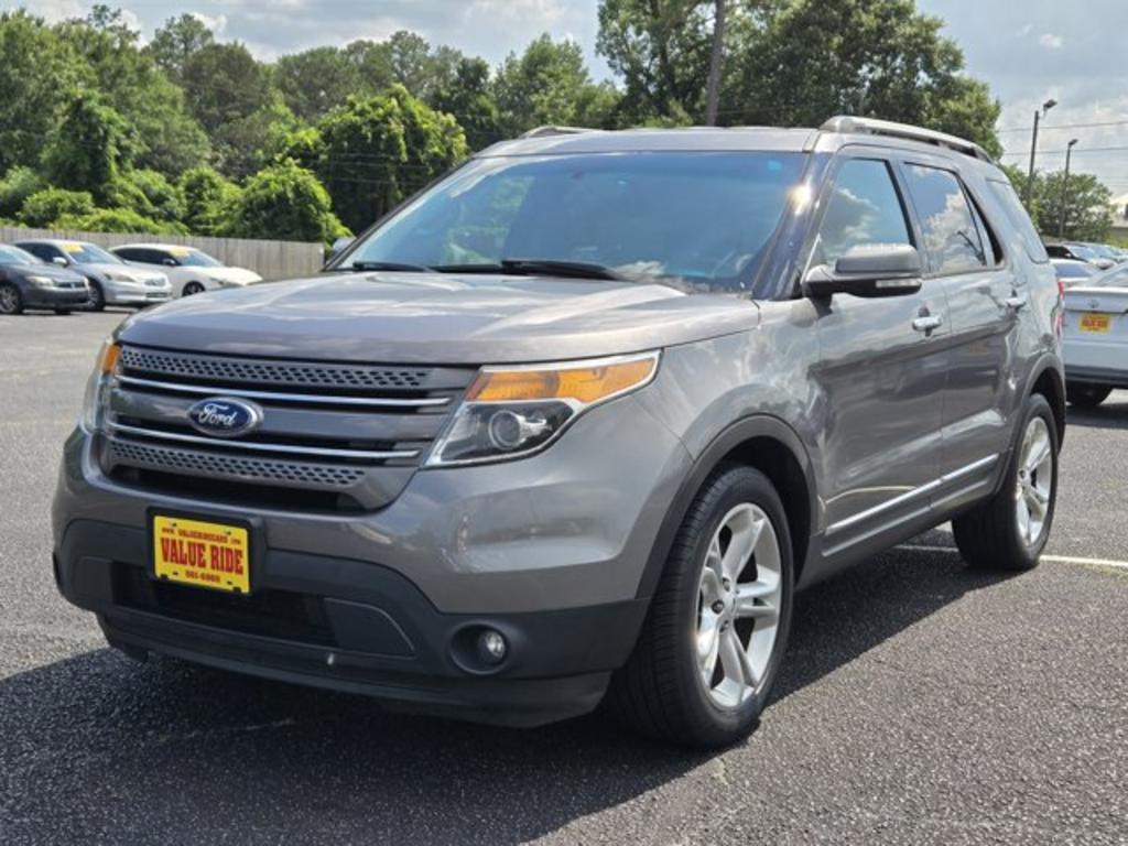 2013 Ford Explorer - $12,995